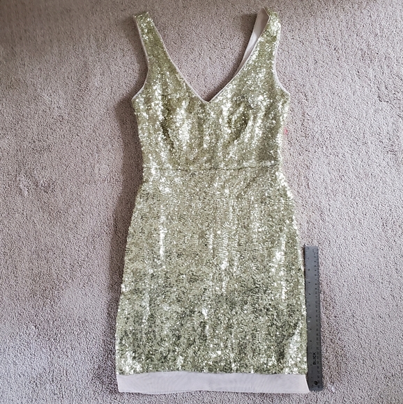 green emerald velvet dress Essence Dress in Leo Sequin 8 / Gold main image 0